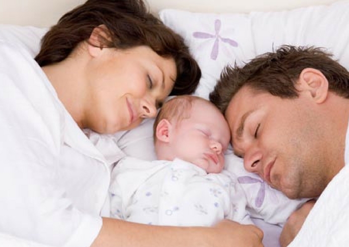 bed sharing with baby